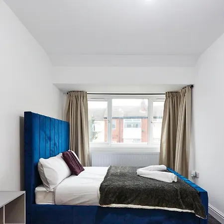Stylish From In Leeds *