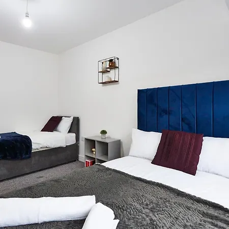 Apartment Stylish From In Leeds *